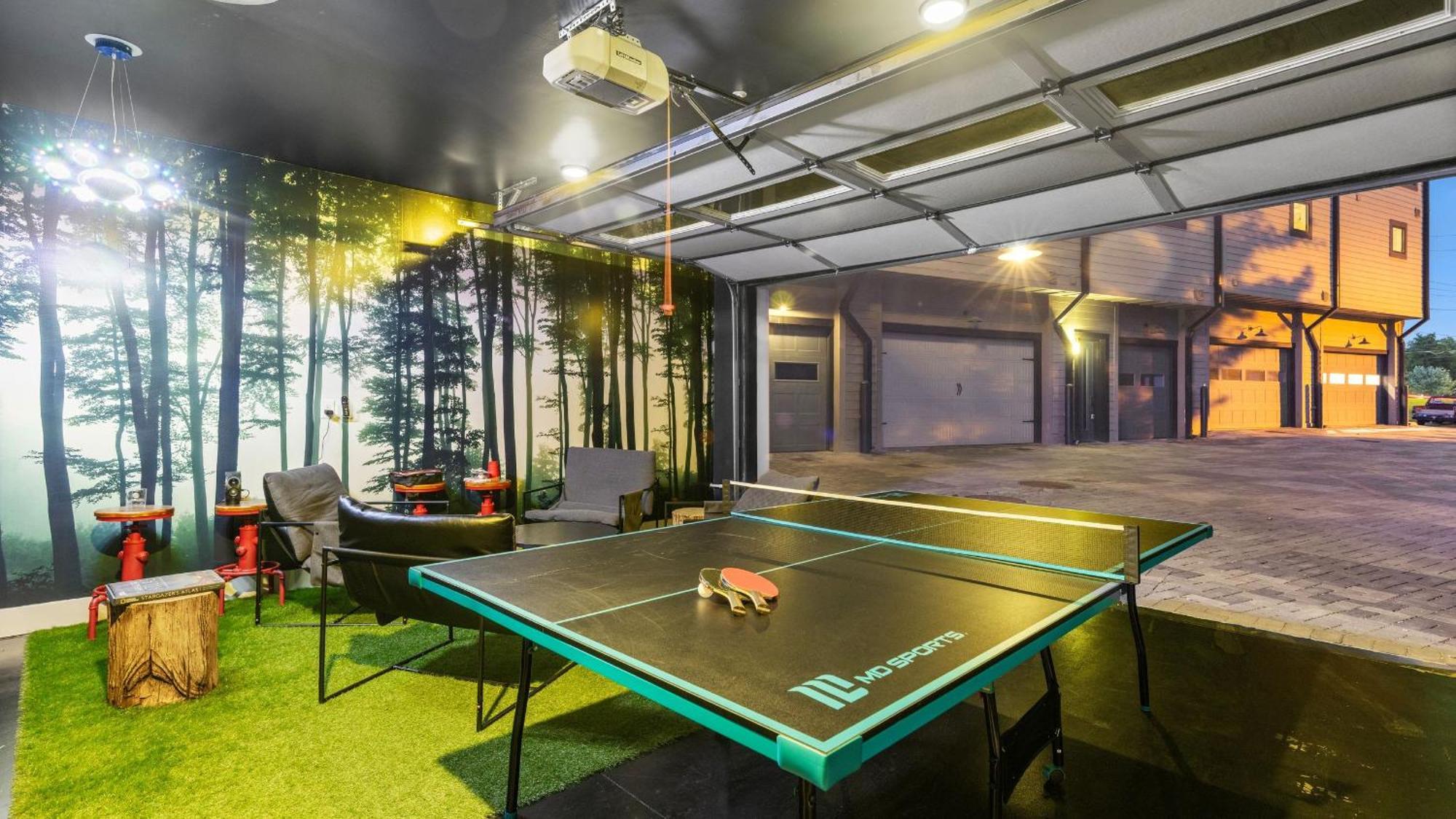 Holiday home Skyline Soundhouse By Avantstay Rooftop Deck Game Near East Broadway *