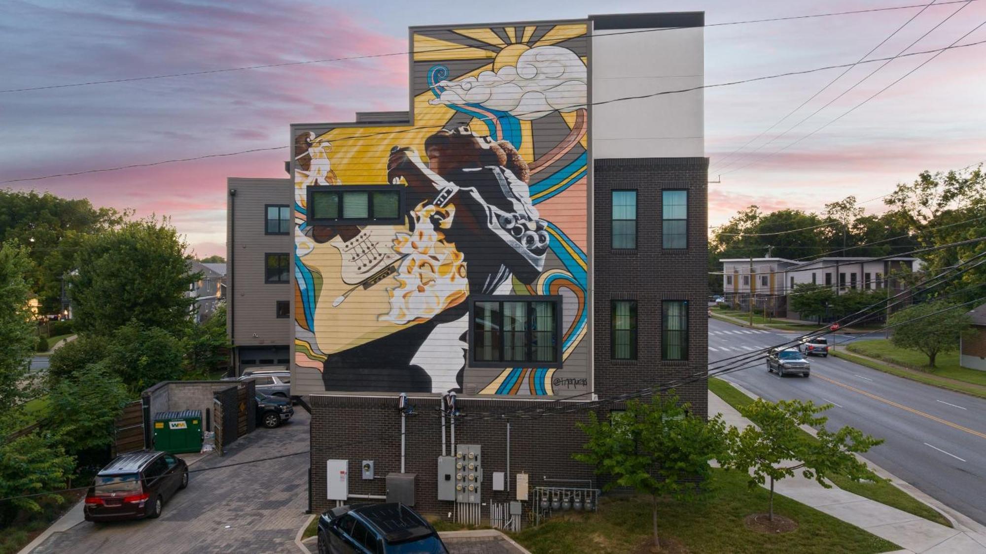 Skyline Soundhouse By Avantstay Rooftop Deck Game Near East Broadway Holiday home Nashville