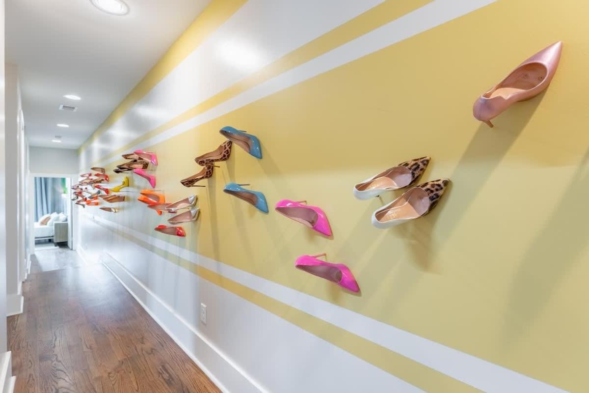 Ladies Lounge By Local Holiday home Nashville