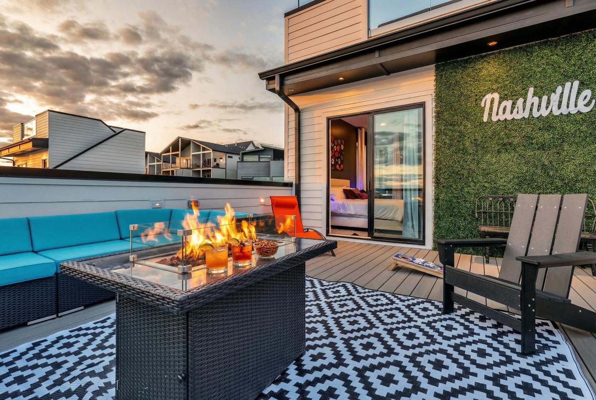 Holiday home New We Roll Rooftop - Hot Tub With Views - 13 Beds Nashville
