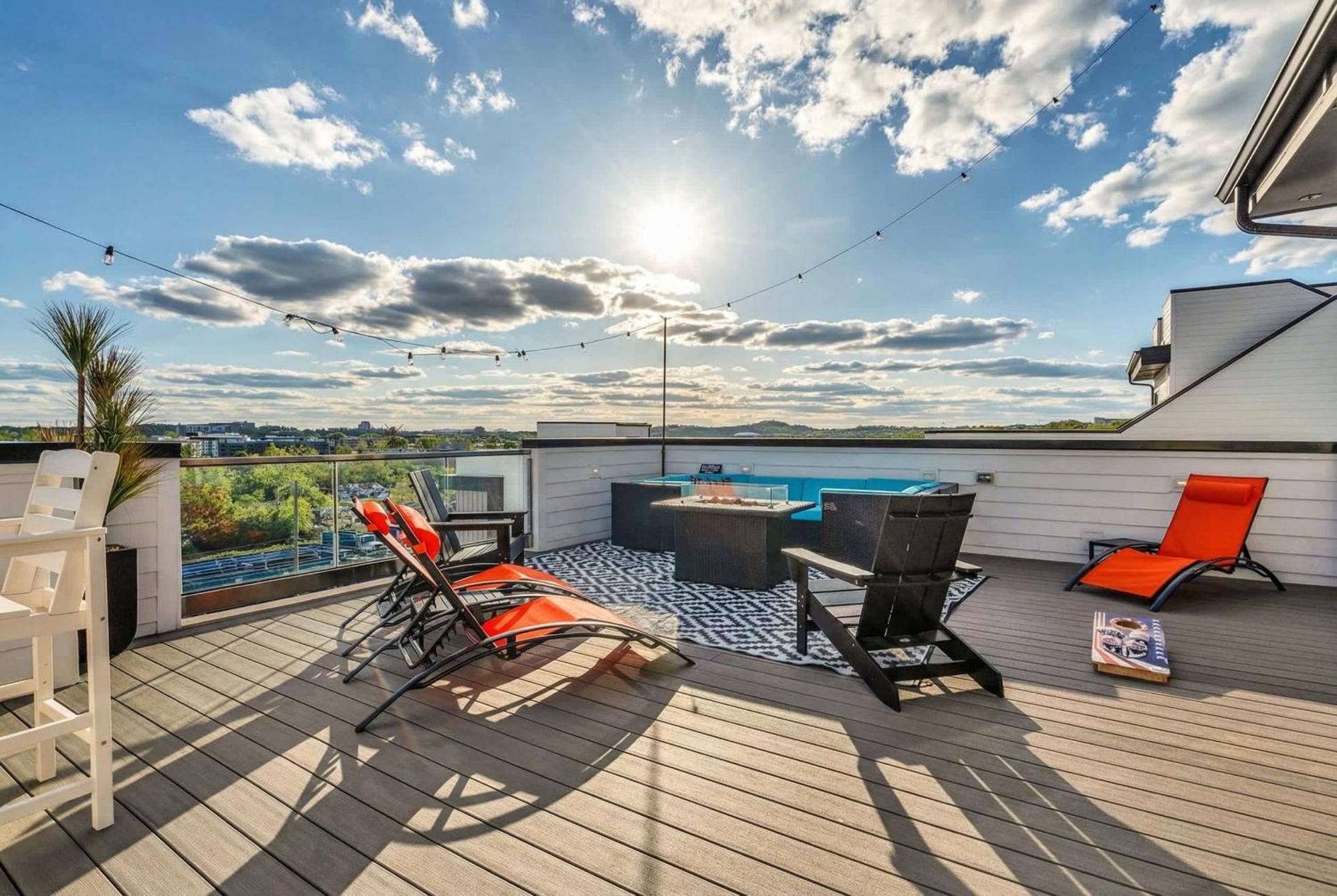 Holiday home New We Roll Rooftop - Hot Tub With Views - 13 Beds Nashville