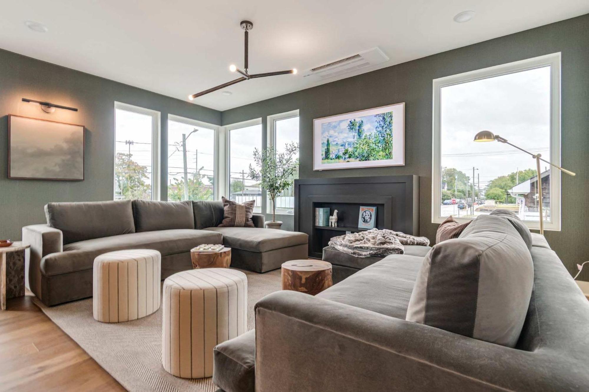 The Elmwood & Ashford - 8br Weho Rooftops Holiday home Nashville