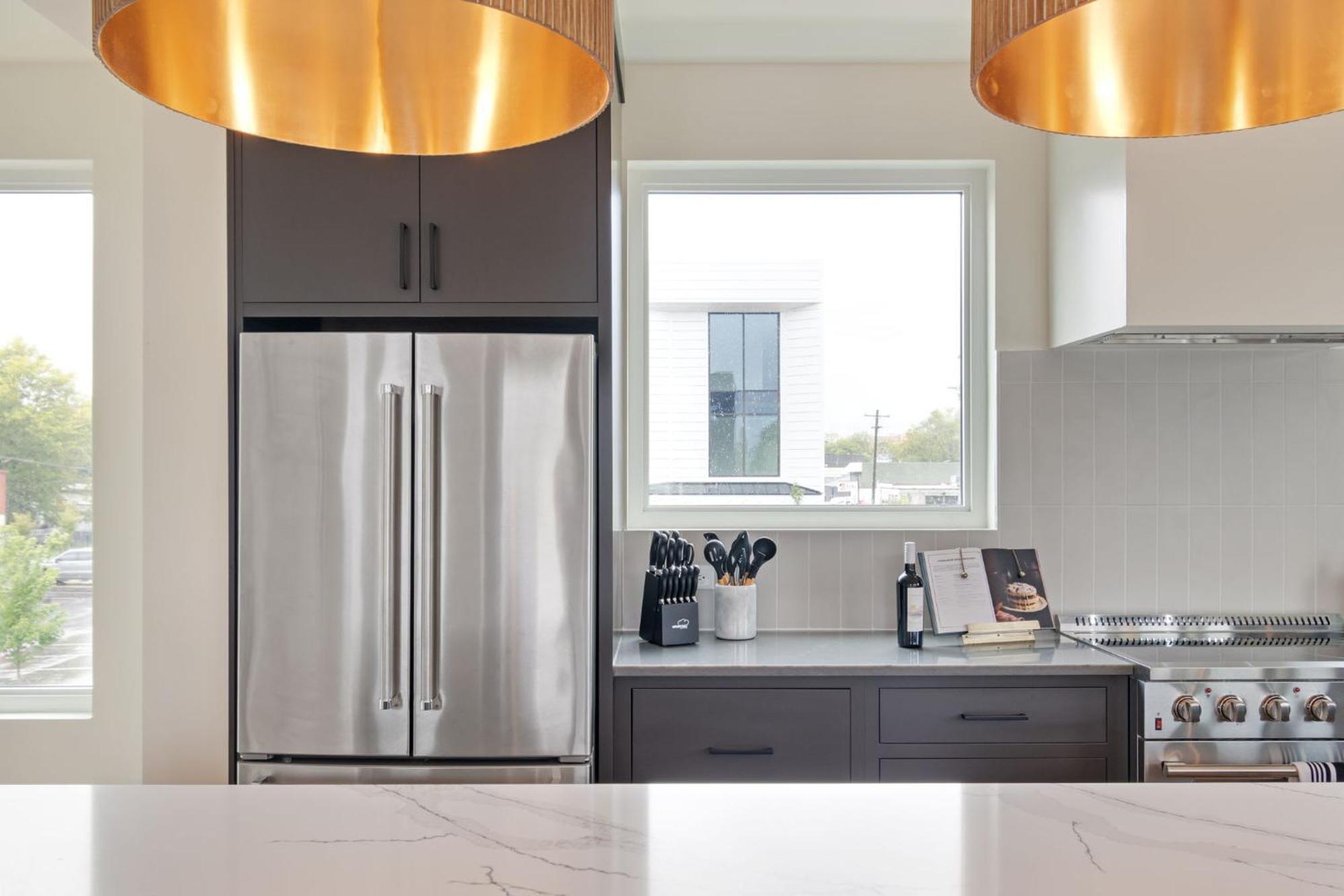 The Elmwood & Ashford - 8br Weho Rooftops * Nashville