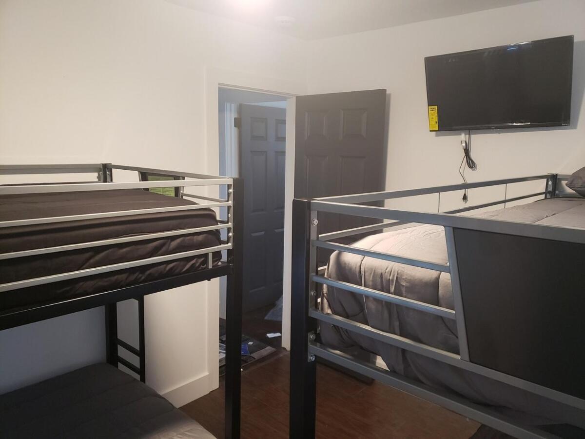 Palace The Away From Nashville