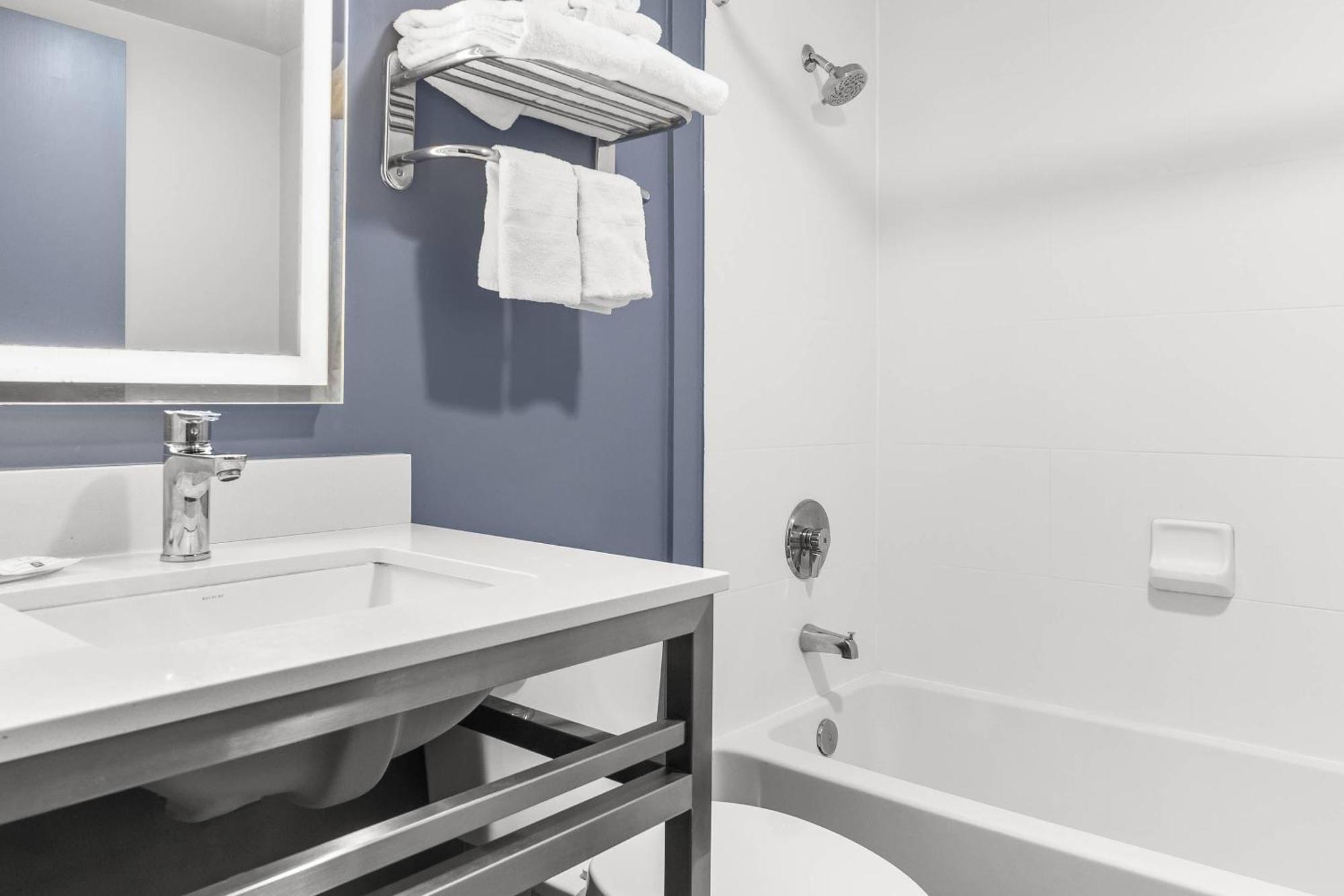 Quality & - Bellevue Hotel