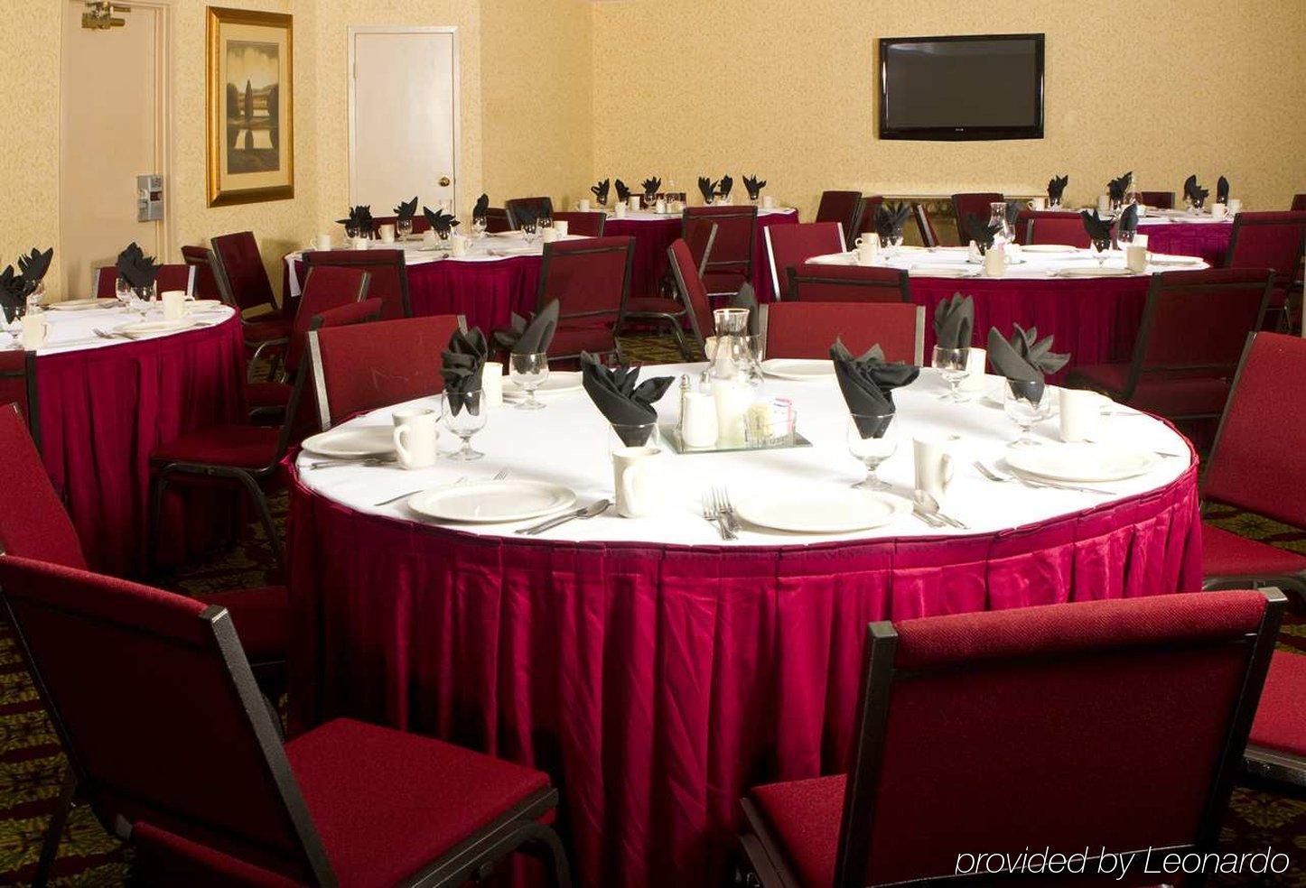 Hotel Doubletree By Hilton Airport Nashville