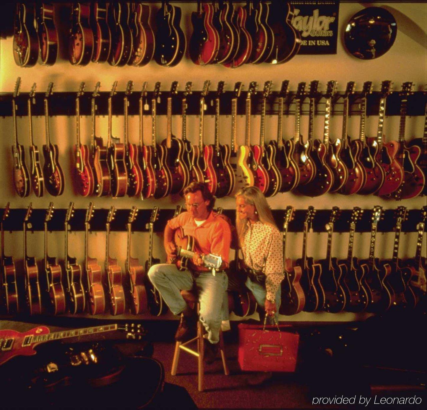 Doubletree By Hilton Airport Nashville