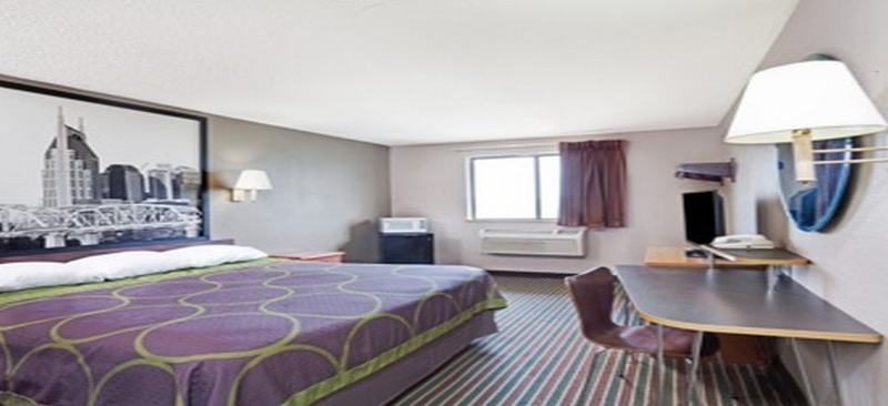 Hotel Super 8 By Wyndham Nashville/ Dntn/ Opryland Area Nashville