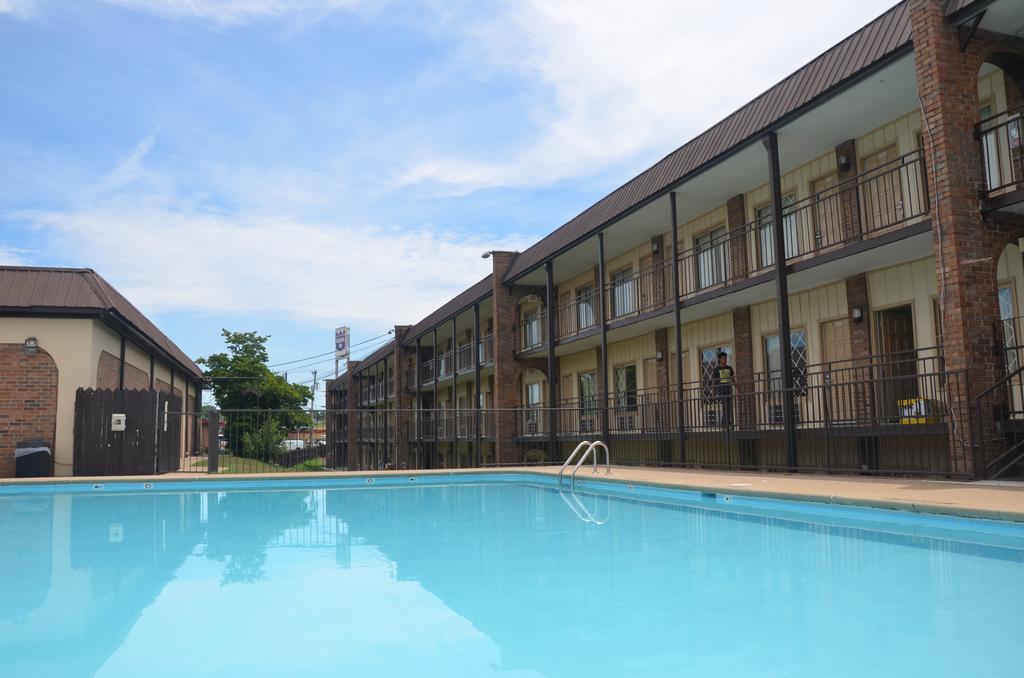 Hotel Knights - Downtown 2*