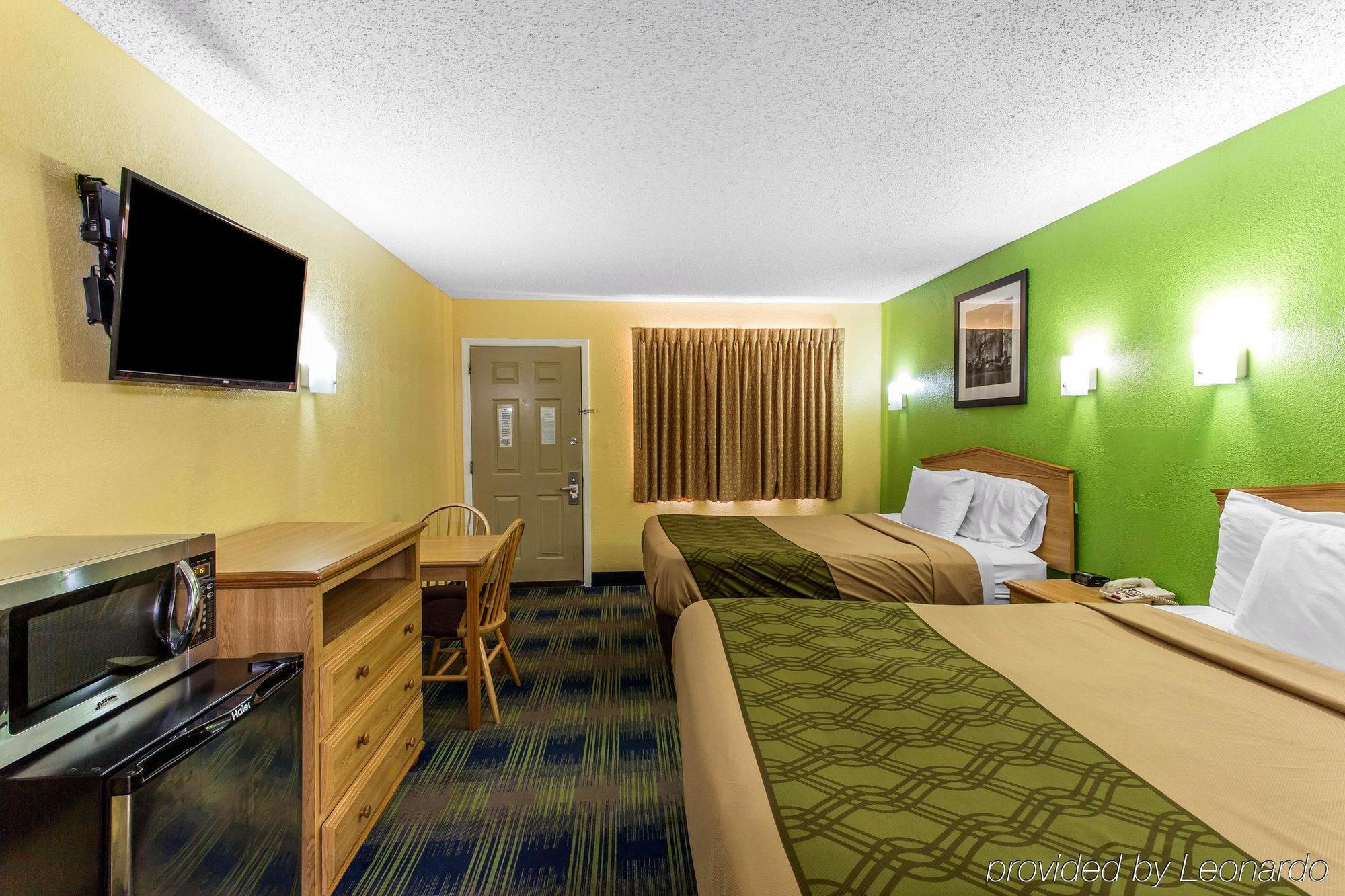 Econo Near Percy Priest * Nashville