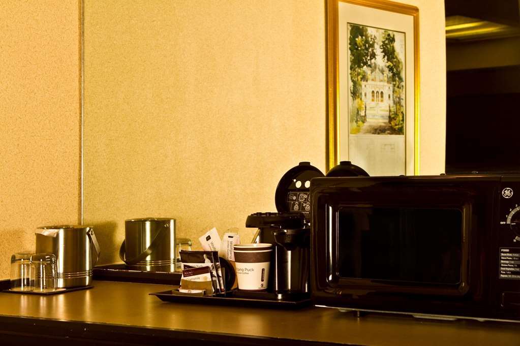 Doubletree By Hilton Airport Nashville