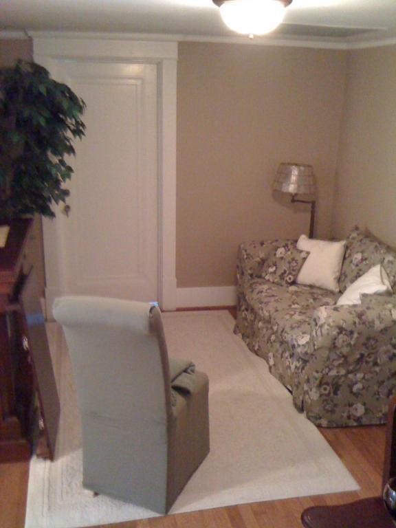 Bed & Breakfast Daisy Hill 3*