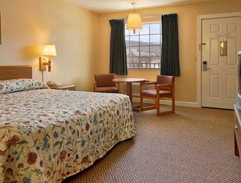 Hotel Super 8 By Wyndham Whites Creek/ Nw Area