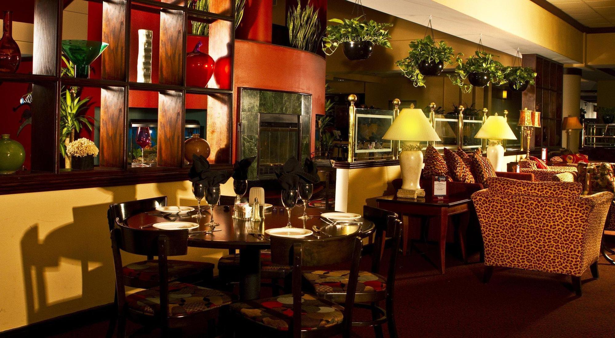 Doubletree By Hilton Airport Hotel