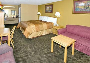 Econo Near Percy Priest Lodge *