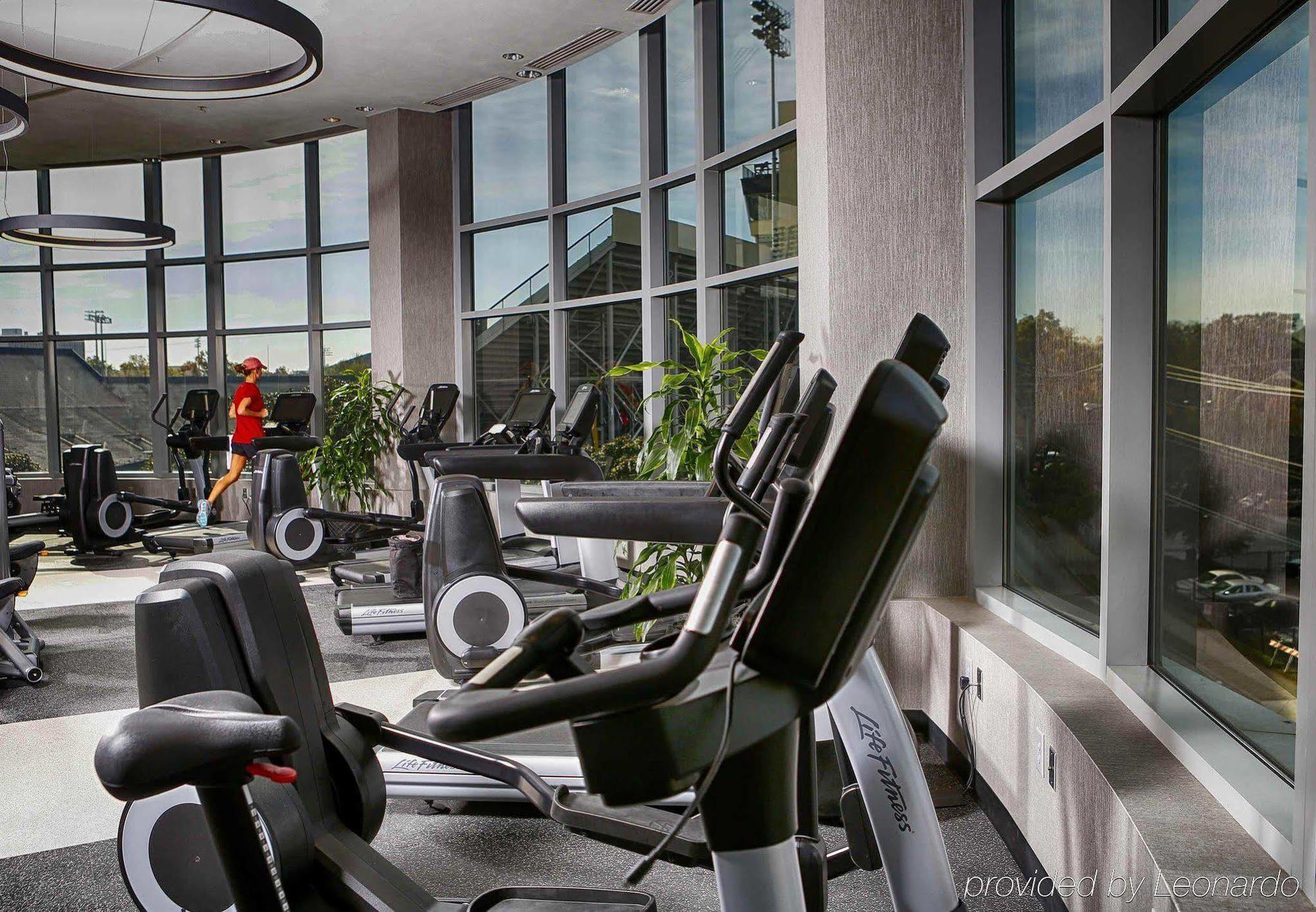 Hotel Marriott At Vanderbilt 4*