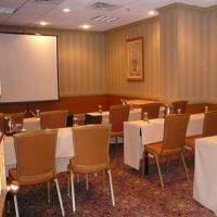 Embassy By Hilton Airport Hotel Nashville