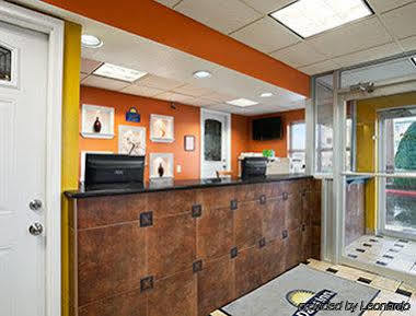 Hotel Days By Wyndham Airport East Nashville