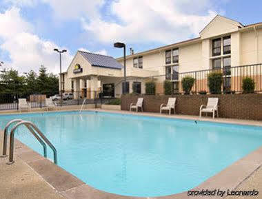 Comfort - Opryland Area 2* Nashville