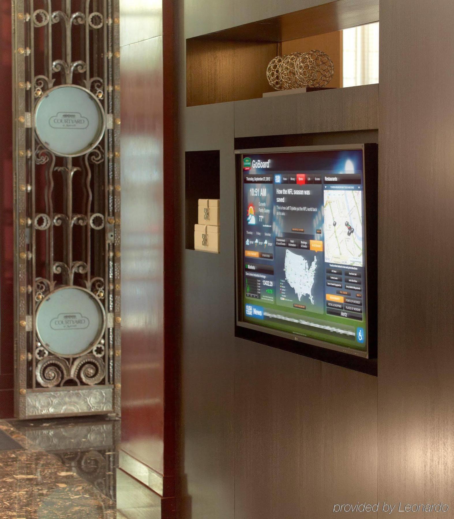 Courtyard By Marriott Downtown Nashville
