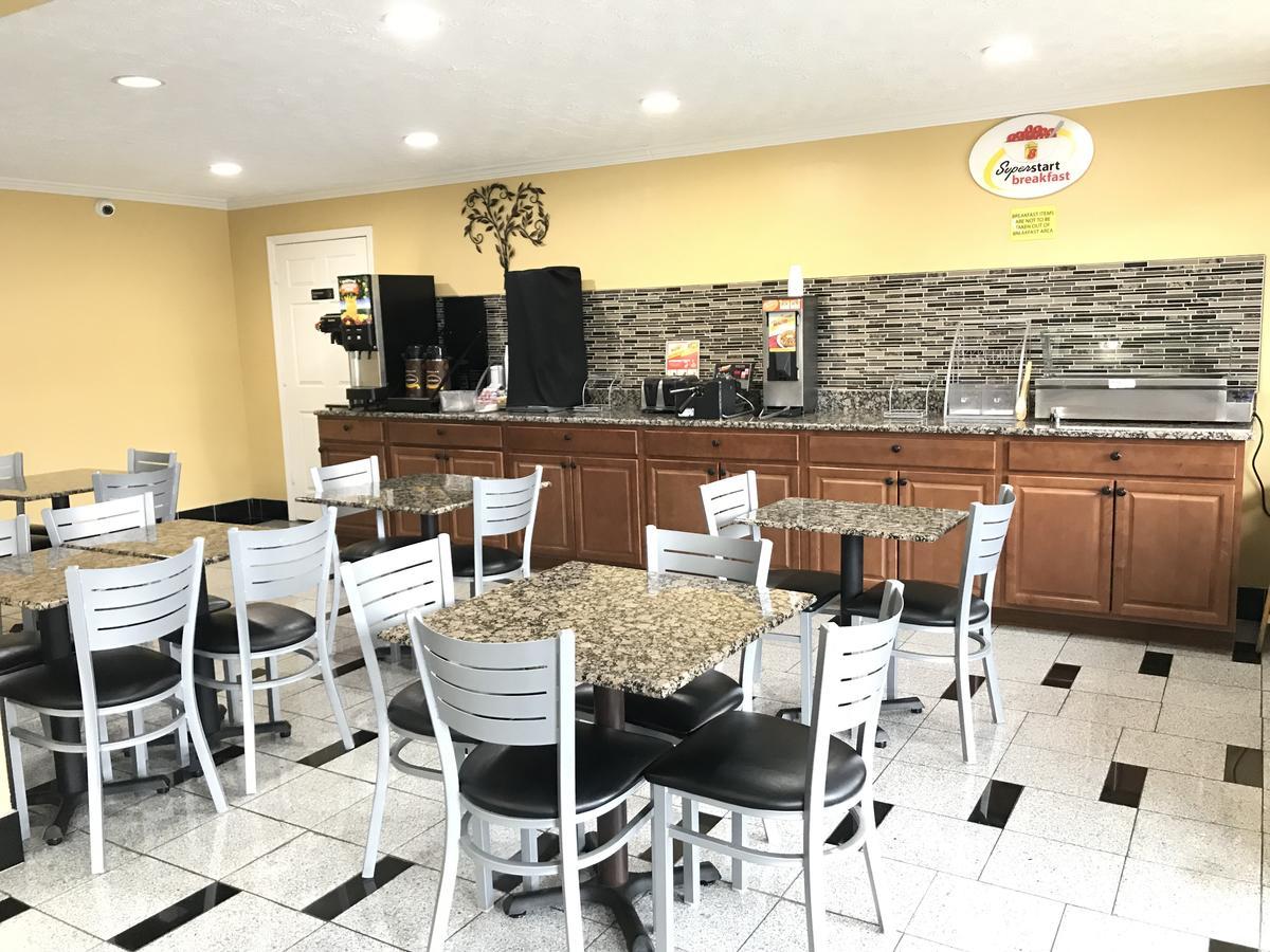 Hotel Super 8 By Wyndham Whites Creek/ Nw Area