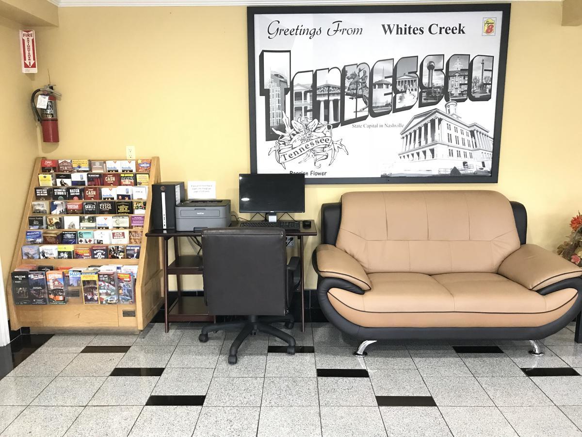 Super 8 By Wyndham Whites Creek/ Nw Area Hotel Nashville