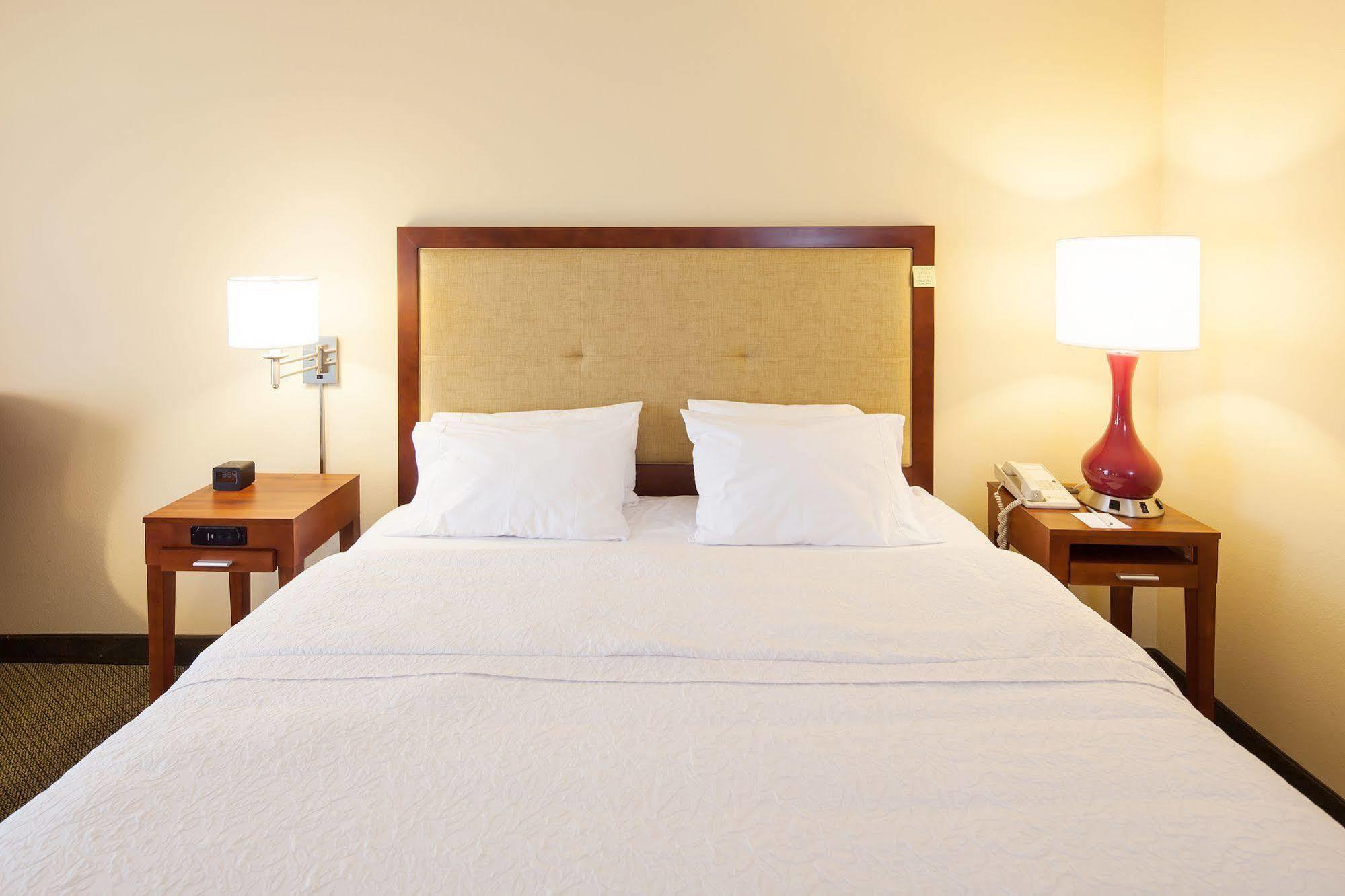 Hotel Hampton & Nashville-green Hills 3*