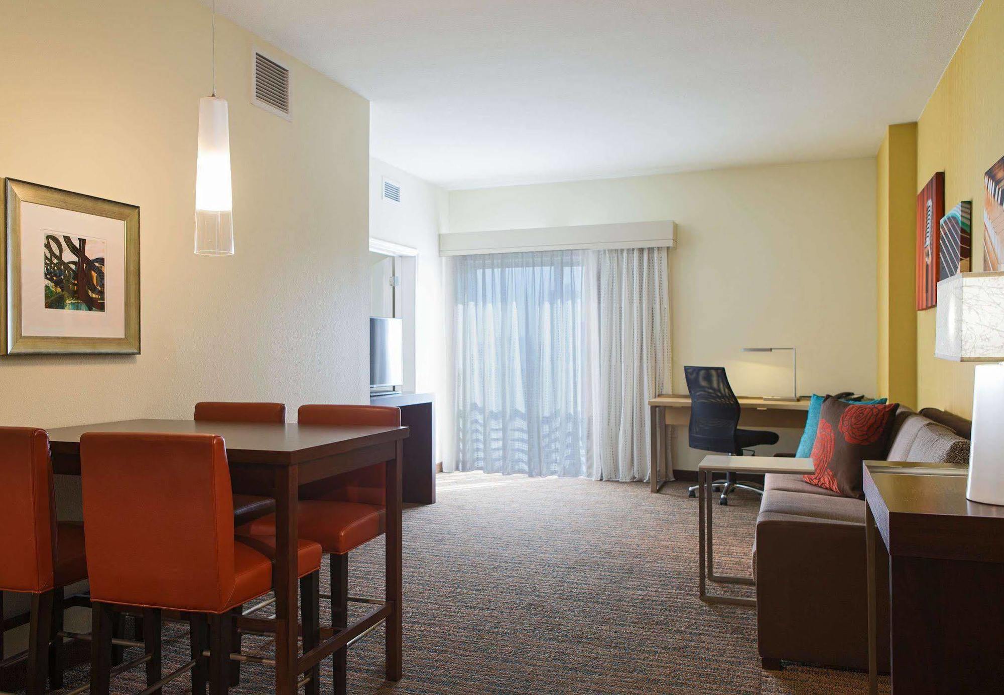 By Marriott Vanderbilt/west End