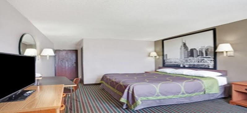 Super 8 By Wyndham Nashville/ Dntn/ Opryland Area Nashville