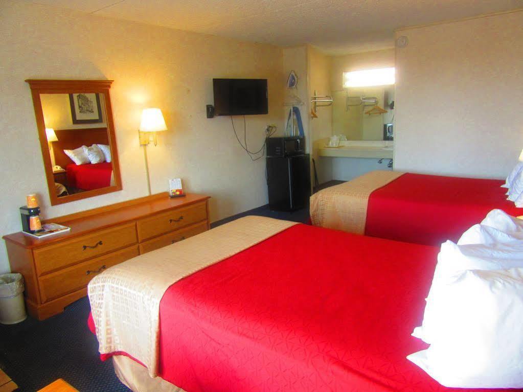 Fiddlers Opryland 2* Nashville