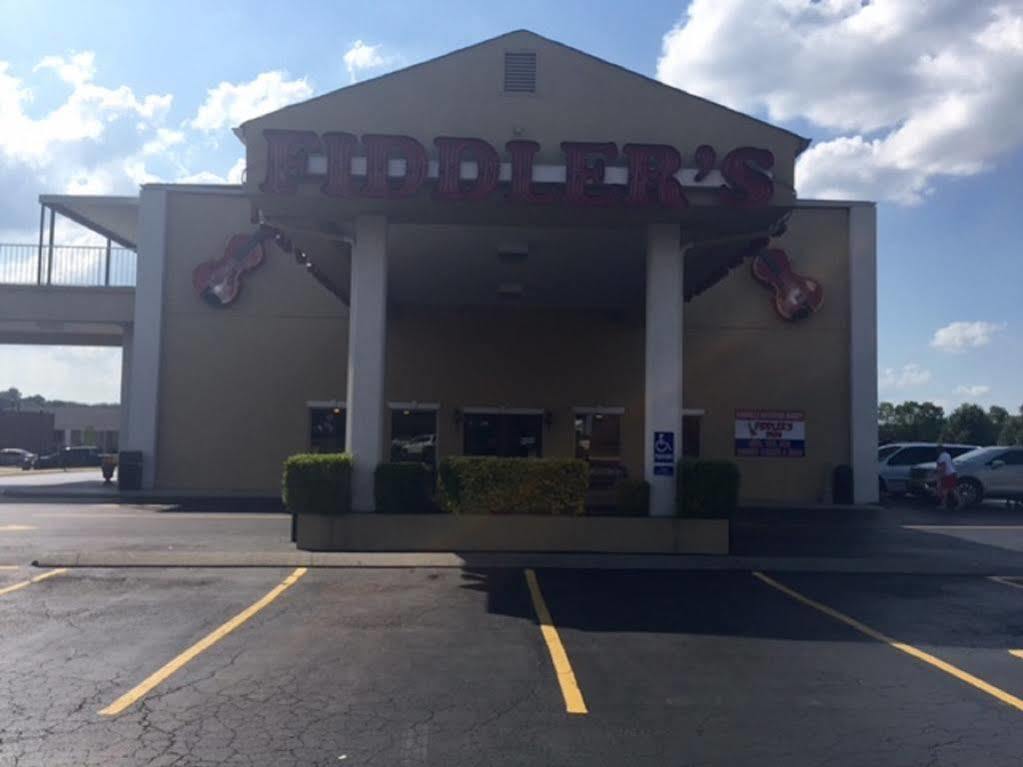 Fiddlers Opryland Hotel 2*