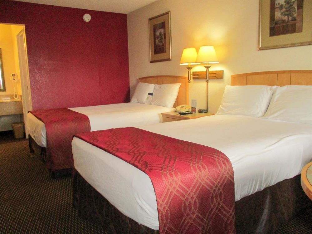 Hotel 6-nashville, Tn 2*