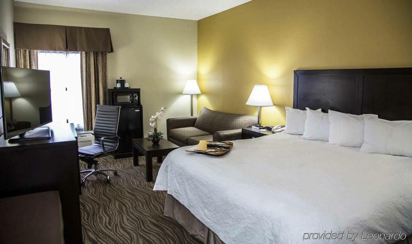 Hampton Nashville-i-24 Hickory Hollow 3*