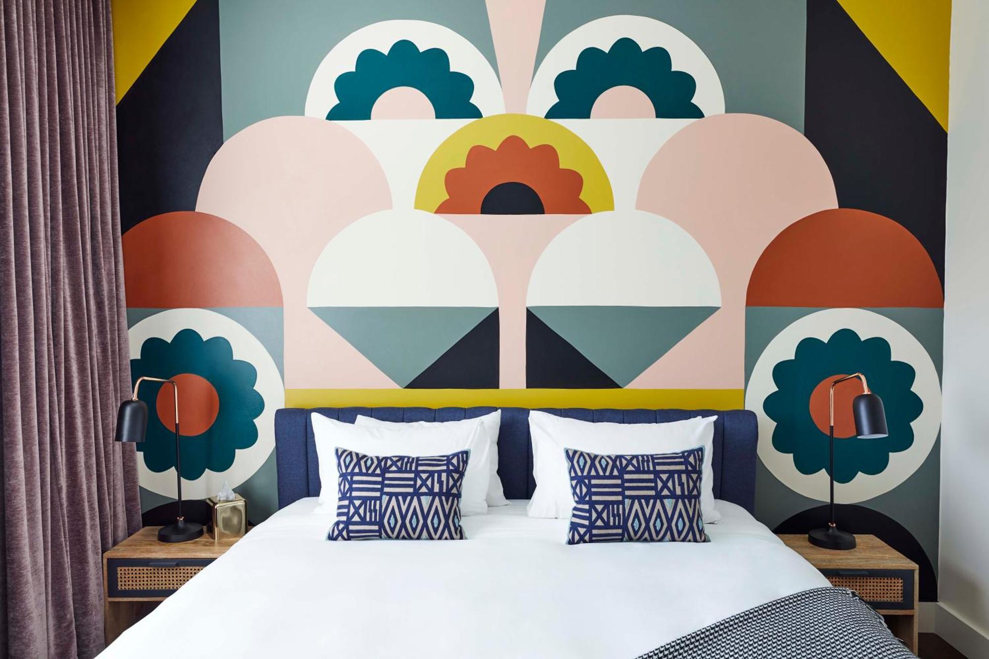 Oliver 12 South Aparthotel