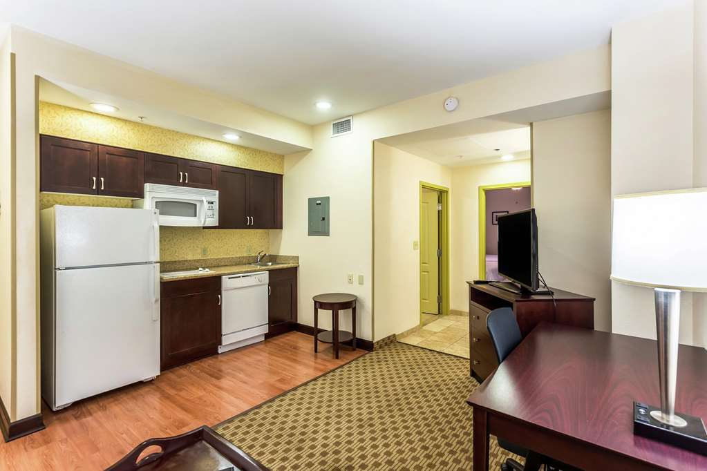 Hotel Homewood By Hilton Downtown 3*