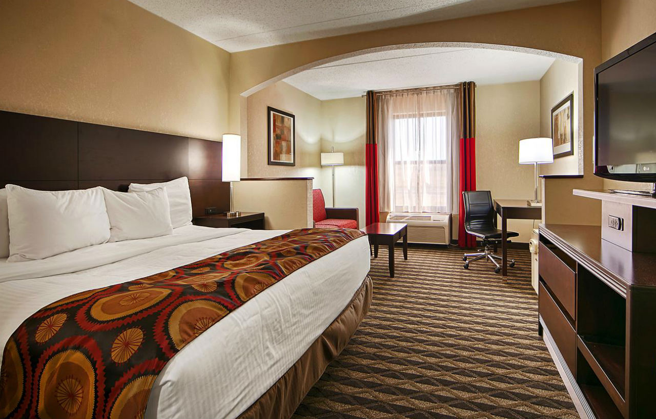 Hotel Western Near Opryland 3*