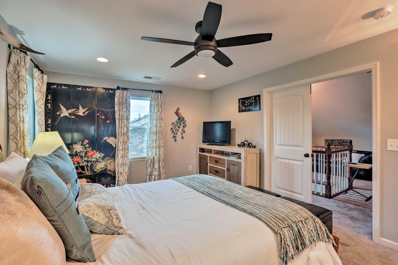 Holiday home With Fire Pit And Yard, 3 Mi To Dwtn Nashville