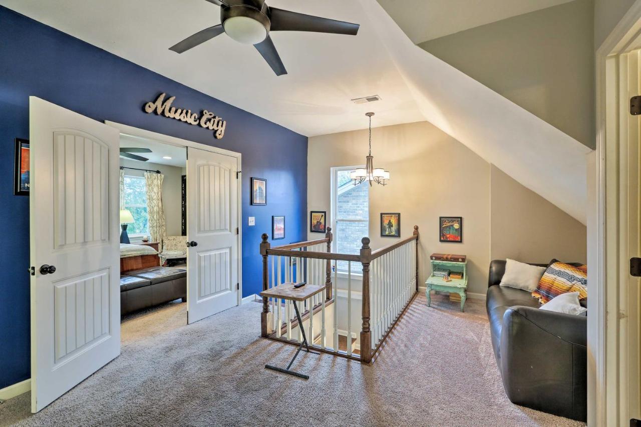 With Fire Pit And Yard, 3 Mi To Dwtn *