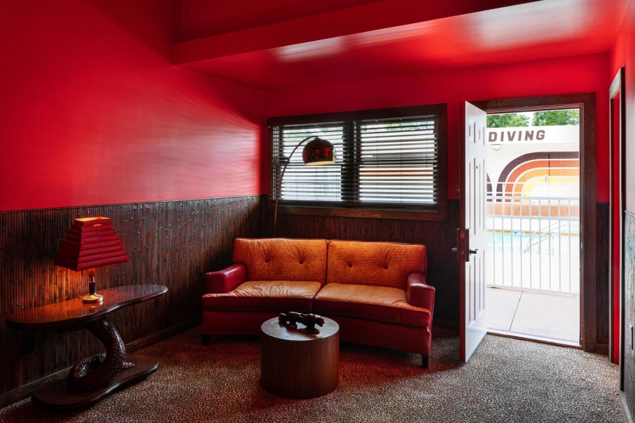 The Dive And Swim Club Hotel Nashville
