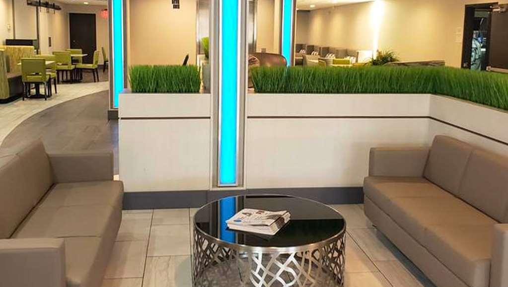 Hotel Alexis And